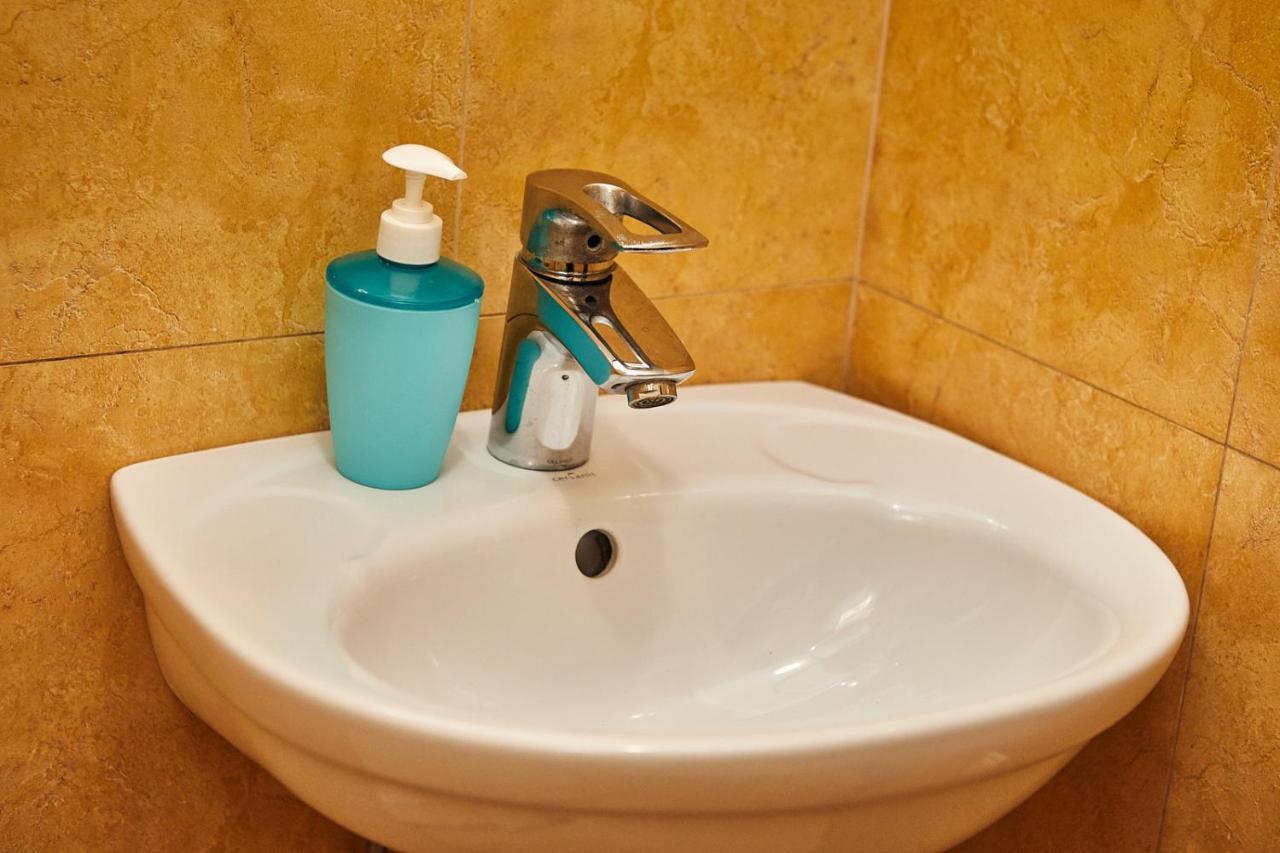 Africa Apartment ヴィーンヌィツャ エクステリア 写真